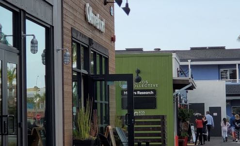 Cedros Collective Mall