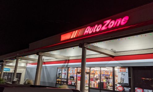 AutoZone Lincoln City