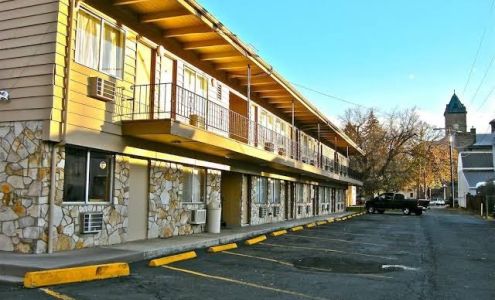 Knights Inn Baker City