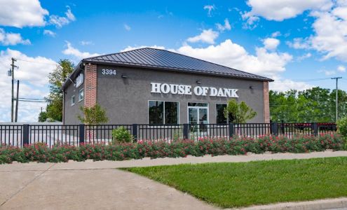 House of Dank Recreational Cannabis - Fort St.