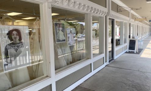 Under The Arbor Bridal & Boutique