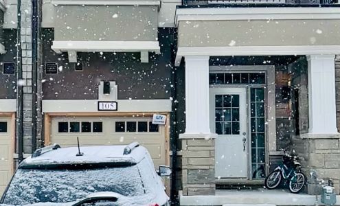 Viraj Kapahi - Right At Home Realty Brokerage