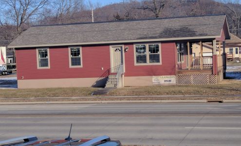 Homesteader Homes 431 S Marquette Rd 18 S, Prairie du Chien Wisconsin 53821