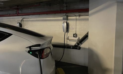 Tesla Destination Charger