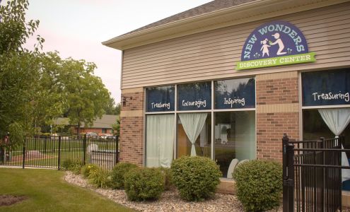 New Wonders Discovery Center Llc