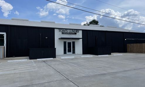 Tom's Luxury Handbags & Jewelry Lake Jackson