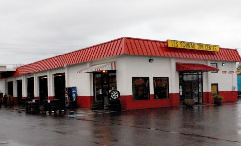 Les Schwab Tire Center