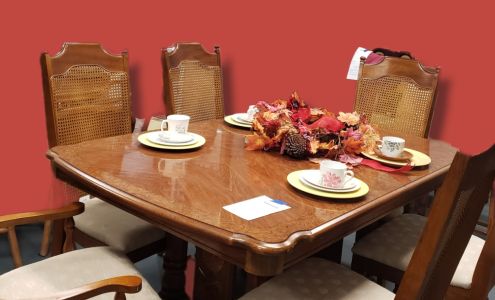 Tulips Thrift Store Bluffton