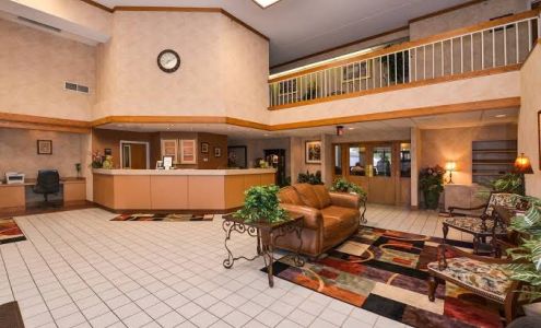 Greenstay Hotel & Suites