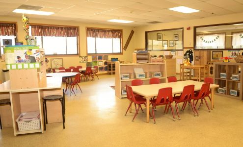 La Petite Academy of Blue Springs