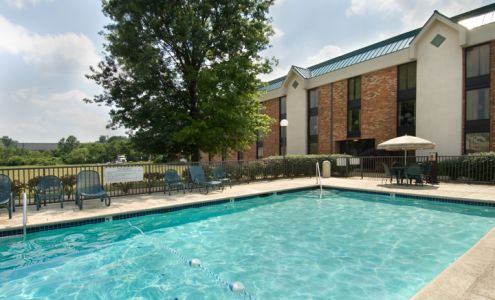 Pear Tree Inn St. Louis Fenton