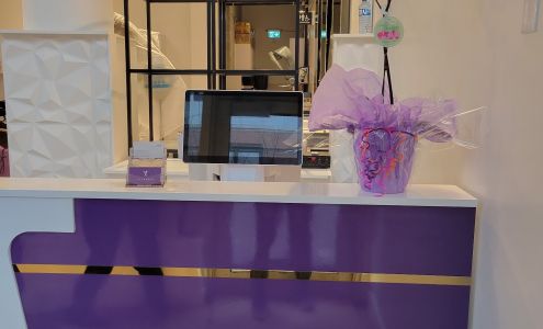 Salon de lavender hair 519 Abbott St, Vancouver British Columbia V6B 0J9