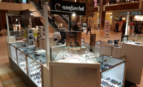 Sunglass Hut