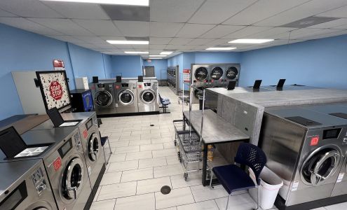 Laundry Luke's - Maryland Heights