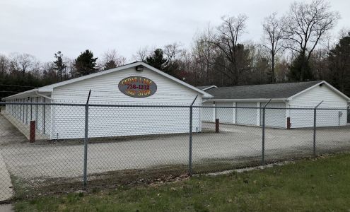 Cedar Lake Saf-Stor Greenbush