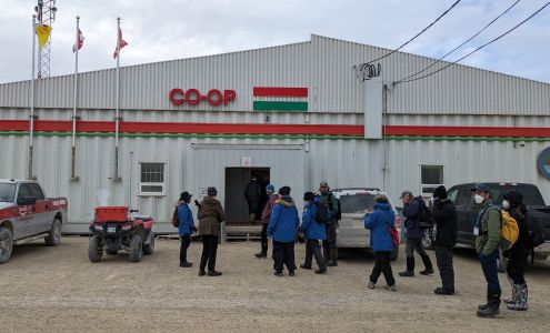 Ikaluktutiak Co-op Cambridge Bay
