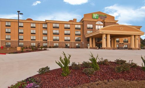 Holiday Inn Express & Suites Jackson/Pearl Intl Airport, an IHG Hotel
