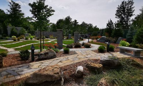 Complexe Funeraire Girardot & Menard