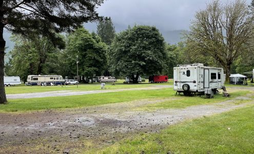 Cascade Peaks Randle