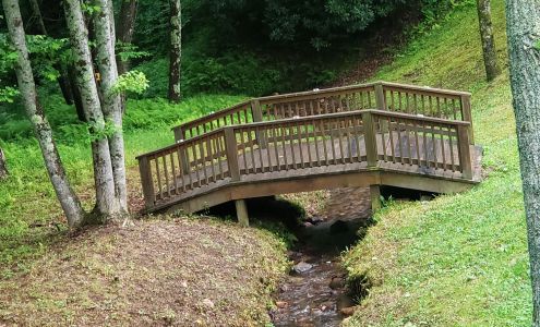 Mountain Side Campground & Cabins Laurel Springs