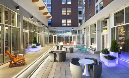 Aloft Syracuse Inner Harbor