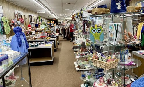 Senior Craft Shoppe