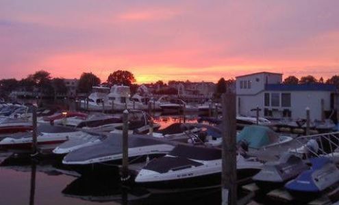 Whaleneck Marine Center Merrick