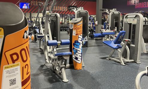 Crunch Fitness - East Meadow