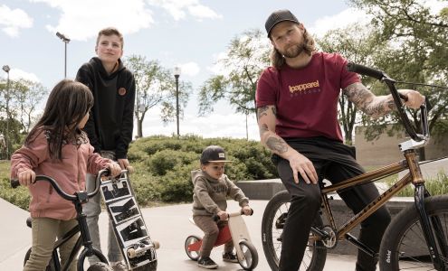 L & P Apparel Inc Trois-Rivieres