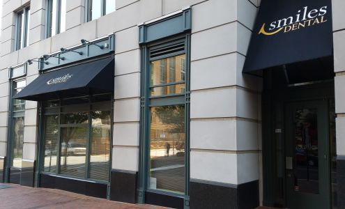 Smiles at Reston Town Center