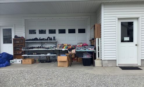 The Crowded Closet Consignment