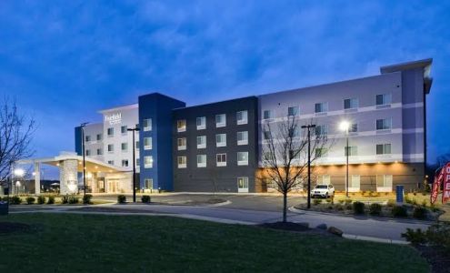 Fairfield Inn & Suites Charlotte University Research Park
