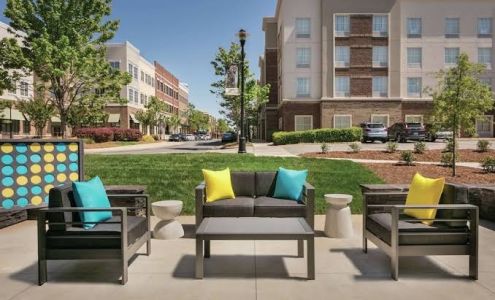 Tru by Hilton Charlotte Ayrsley