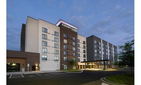 Courtyard Charlotte Waverly