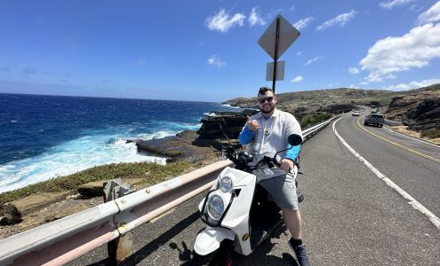 Waikiki Mopeds