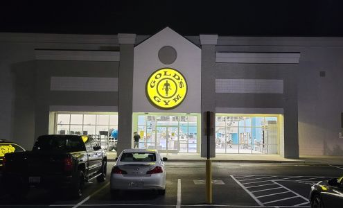 Gold's Gym Fuquay-Varina