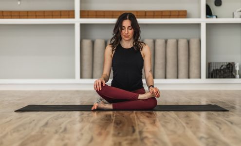 PRANA Yoga Holly Springs 300 S Main St Suite 116, Holly Springs North Carolina 27540