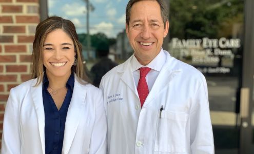 Family Eye Care: Dunn Peter K OD