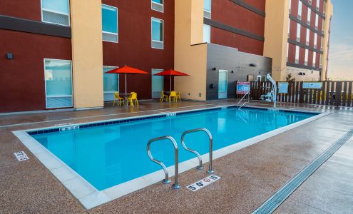 Home2 Suites by Hilton Bakersfield
