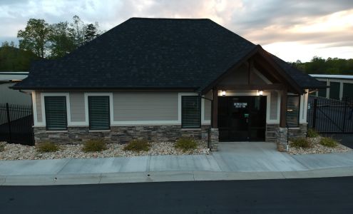 Dry Ponds Self Storage