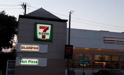 7-Eleven