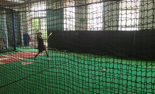 D-BAT Mountainside Mountainside