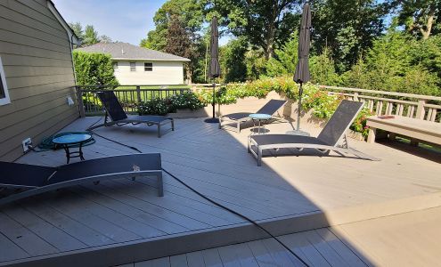 Hidden Lake Town & Country Apt