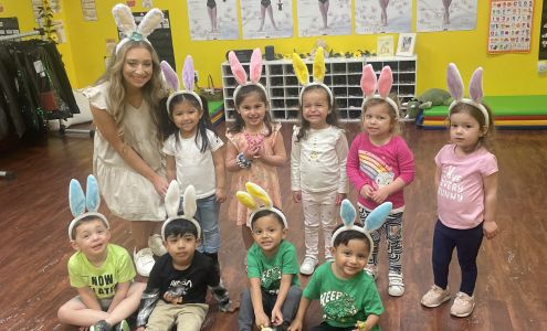Mozarts and Einsteins Preschool, Kindergarten, and Music Academy Jamesburg