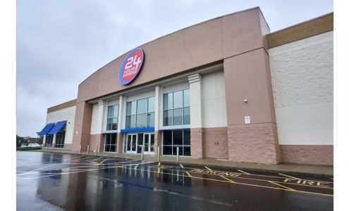 24 Hour Fitness