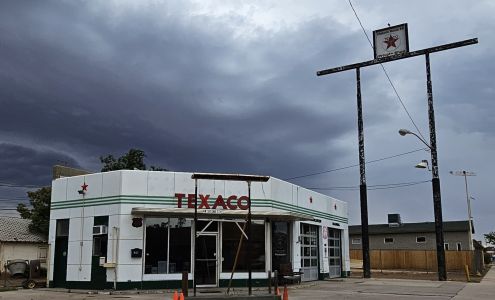 Harley Hendricks Realty Winslow