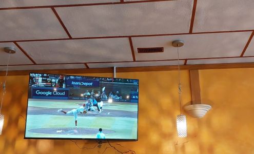 Town's Food House Evansburg