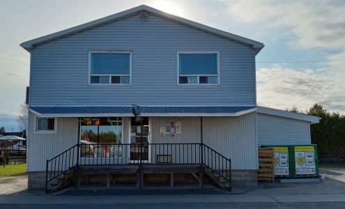 Chute's Confectionary Massey