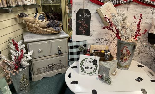 The Outpost On Market