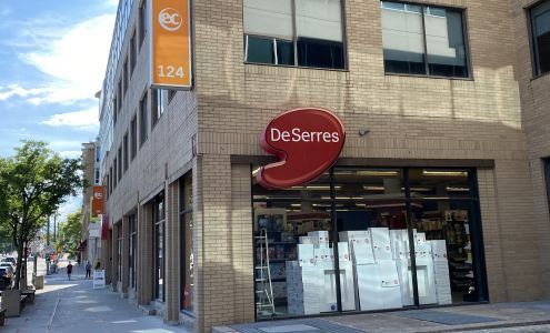DeSerres Toronto-Uptown